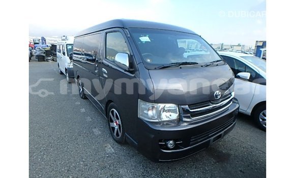Buy Import Toyota Hiace Other Car in Import - Dubai in Ayeyarwady Buy Import Toyota Hiace Other Car in Import - Dubai in Ayeyarwady