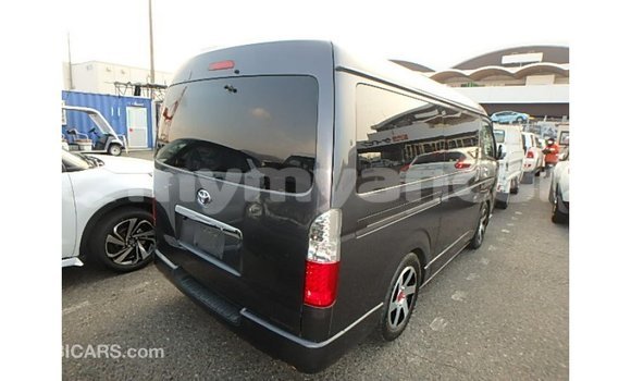 Buy Import Toyota Hiace Other Car in Import - Dubai in Ayeyarwady Buy Import Toyota Hiace Other Car in Import - Dubai in Ayeyarwady