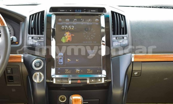 Buy Import Toyota Land Cruiser Other Car in Import - Dubai in Ayeyarwady Buy Import Toyota Land Cruiser Other Car in Import - Dubai in Ayeyarwady