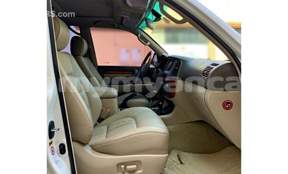 Buy Import Lexus LX White Car in Import - Dubai in Ayeyarwady Buy Import Lexus LX White Car in Import - Dubai in Ayeyarwady