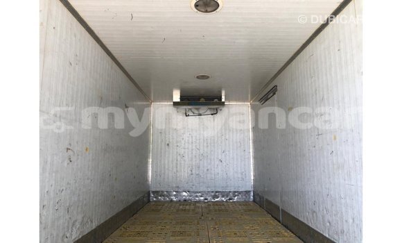 သွင်းကုန် Mitsubishi i White ကား Import - Dubai Ayeyarwady သွင်းကုန် Mitsubishi i White ကား Import - Dubai Ayeyarwady