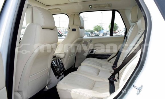Acheter Import Voiture Land Rover Range Rover Blanc à Import - Dubai, #<Region:0x000000000c5121b8> Acheter Import Voiture Land Rover Range Rover Blanc à Import - Dubai, #<Region:0x000000000c5121b8>
