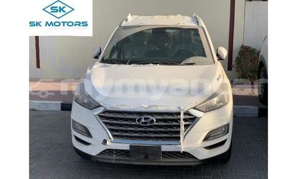 Buy Import Hyundai Tucson White Car in Import - Dubai in Ayeyarwady