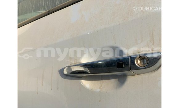 Buy Import Hyundai Tucson White Car in Import - Dubai in Ayeyarwady Buy Import Hyundai Tucson White Car in Import - Dubai in Ayeyarwady