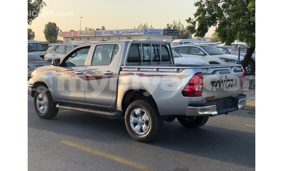 Buy Import Toyota Hilux Other Car in Import - Dubai in Ayeyarwady Buy Import Toyota Hilux Other Car in Import - Dubai in Ayeyarwady