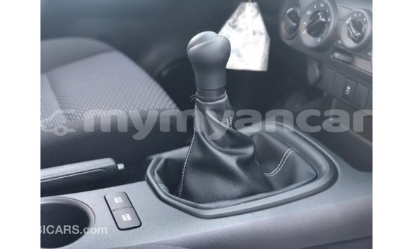 Buy Import Toyota Hilux Other Car in Import - Dubai in Ayeyarwady Buy Import Toyota Hilux Other Car in Import - Dubai in Ayeyarwady