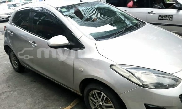 Buy Used Mazda Demio Silver Car in Nyaunglebin in Bago Buy Used Mazda Demio Silver Car in Nyaunglebin in Bago