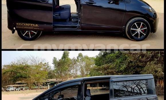 Buy Used Honda Freed Black Car in Nyaunglebin in Bago Buy Used Honda Freed Black Car in Nyaunglebin in Bago