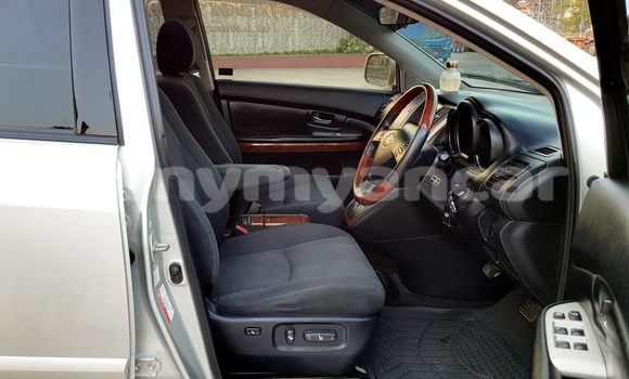 Buy Used Toyota Harrier Silver Car in Yangon in Yangon Buy Used Toyota Harrier Silver Car in Yangon in Yangon