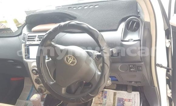 Buy Used Toyota Vitz White Car in Akyab in Rakhine Buy Used Toyota Vitz White Car in Akyab in Rakhine