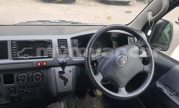 Buy Used Toyota Hiace Silver Car in Akyab in Rakhine Buy Used Toyota Hiace Silver Car in Akyab in Rakhine