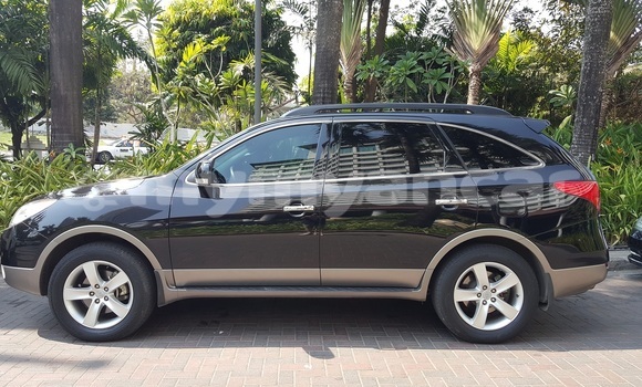 Buy Used Hyundai Veracruz Black Car in Yangon in Yangon Buy Used Hyundai Veracruz Black Car in Yangon in Yangon