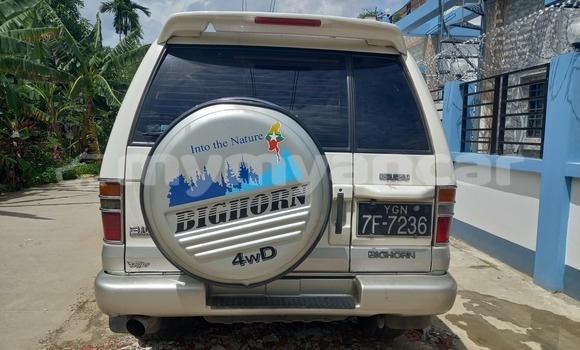 Buy Used Isuzu Bighorn White Car in Yangon in Yangon Buy Used Isuzu Bighorn White Car in Yangon in Yangon