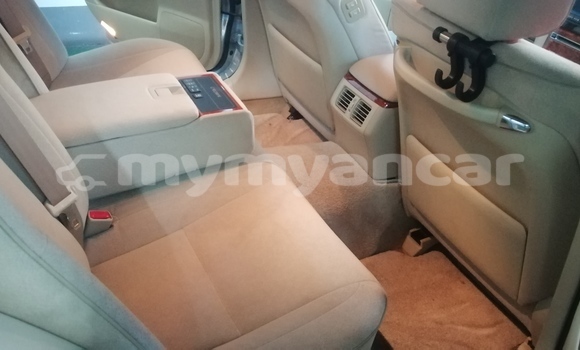 Buy Used Toyota Crown Majesta Other Car in Yangon in Yangon Buy Used Toyota Crown Majesta Other Car in Yangon in Yangon