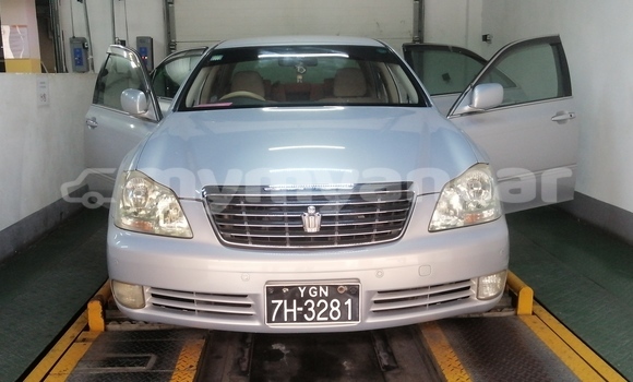 Buy Used Toyota Crown Majesta Other Car in Yangon in Yangon Buy Used Toyota Crown Majesta Other Car in Yangon in Yangon