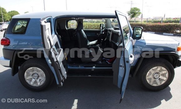 Buy Import Toyota FJ Cruiser Blue Car in Import - Dubai in Ayeyarwady Buy Import Toyota FJ Cruiser Blue Car in Import - Dubai in Ayeyarwady