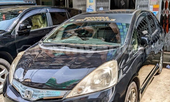 Buy Used Honda Fit Shuttle Black Car in Yangon in Yangon Buy Used Honda Fit Shuttle Black Car in Yangon in Yangon