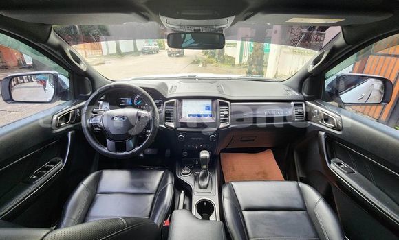 Buy Used Ford Everest White Car in Myanaung in Ayeyarwady Buy Used Ford Everest White Car in Myanaung in Ayeyarwady