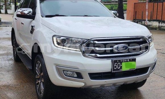 Buy Used Ford Everest White Car in Myanaung in Ayeyarwady Buy Used Ford Everest White Car in Myanaung in Ayeyarwady