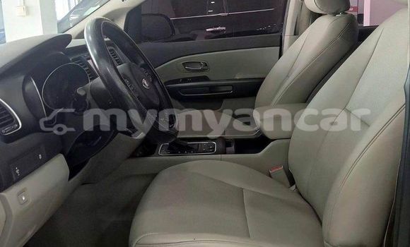 Buy Used Kia Carnival Black Car in Myanaung in Ayeyarwady Buy Used Kia Carnival Black Car in Myanaung in Ayeyarwady