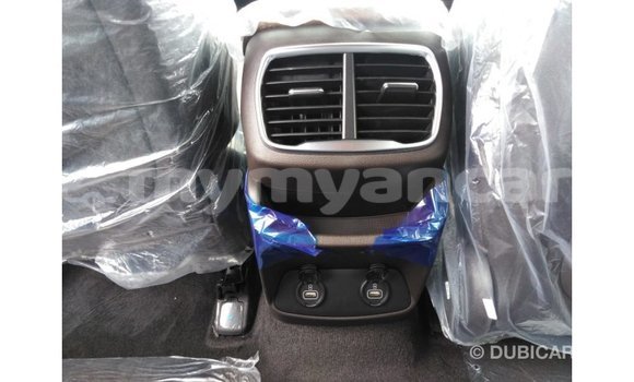 Buy Import Hyundai Santa Fe White Car in Import - Dubai in Ayeyarwady Buy Import Hyundai Santa Fe White Car in Import - Dubai in Ayeyarwady