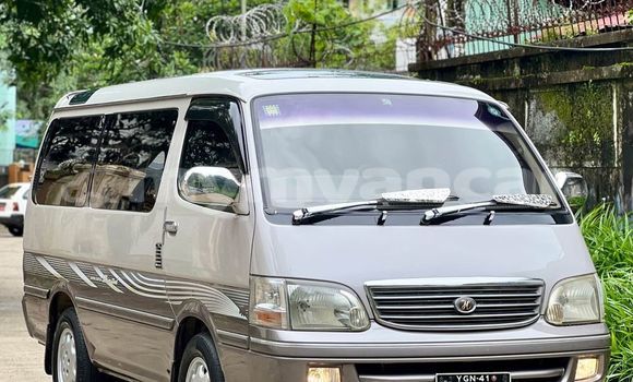 အသုံးပြုခံ့ Toyota Hiace Other ကား Myanaung Ayeyarwady အသုံးပြုခံ့ Toyota Hiace Other ကား Myanaung Ayeyarwady