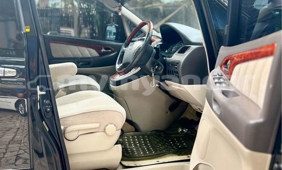 အသုံးပြုခံ့ Toyota Alphard Black ကား Myanaung Ayeyarwady အသုံးပြုခံ့ Toyota Alphard Black ကား Myanaung Ayeyarwady