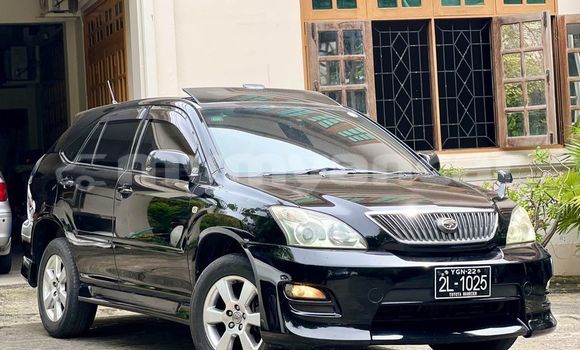 အသုံးပြုခံ့ Toyota Harrier Black ကား Yangon Yangon အသုံးပြုခံ့ Toyota Harrier Black ကား Yangon Yangon
