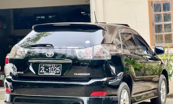 အသုံးပြုခံ့ Toyota Harrier Black ကား Yangon Yangon အသုံးပြုခံ့ Toyota Harrier Black ကား Yangon Yangon