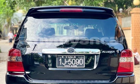 အသုံးပြုခံ့ Toyota Kluger Black ကား Yangon Yangon အသုံးပြုခံ့ Toyota Kluger Black ကား Yangon Yangon