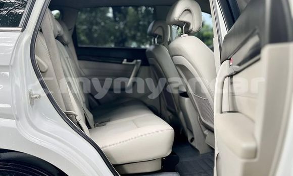 အသုံးပြုခံ့ Chevrolet Captiva White ကား Yangon Yangon အသုံးပြုခံ့ Chevrolet Captiva White ကား Yangon Yangon