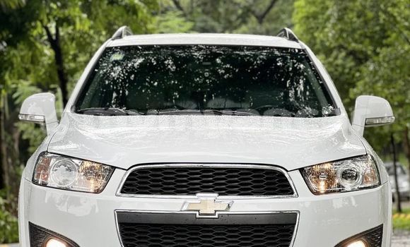 အသုံးပြုခံ့ Chevrolet Captiva White ကား Yangon Yangon အသုံးပြုခံ့ Chevrolet Captiva White ကား Yangon Yangon