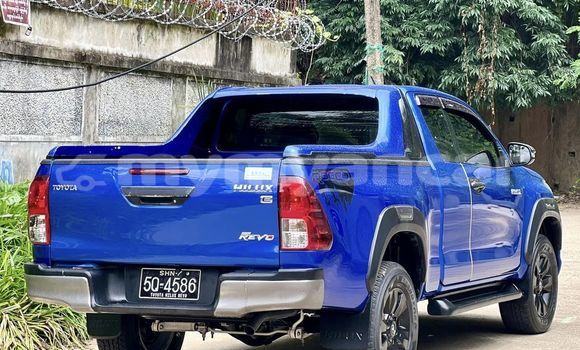 အသုံးပြုခံ့ Toyota Hiluxe Revo Blue ကား Yangon Yangon အသုံးပြုခံ့ Toyota Hiluxe Revo Blue ကား Yangon Yangon