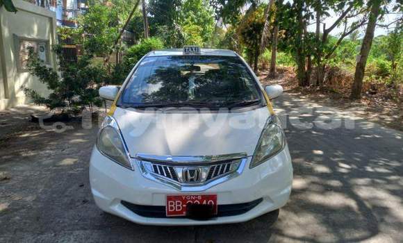 Buy Used Honda FIT Other Car in Myanaung in Ayeyarwady Buy Used Honda FIT Other Car in Myanaung in Ayeyarwady