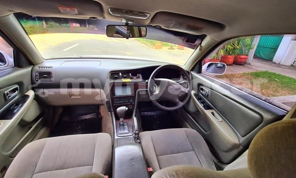 Buy Used Toyota Cresta White Car in Banmo in Kachin Buy Used Toyota Cresta White Car in Banmo in Kachin