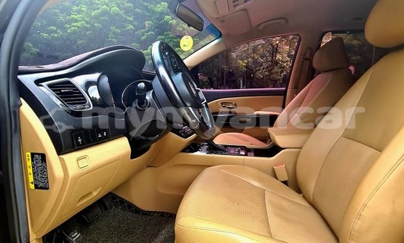 အသုံးပြုခံ့ Kia Carnival Black ကား Chauk Magway အသုံးပြုခံ့ Kia Carnival Black ကား Chauk Magway