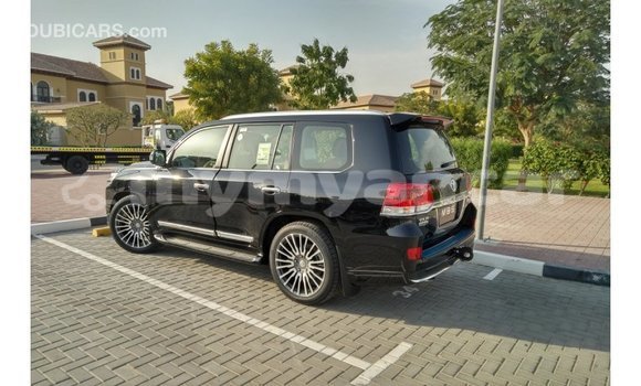 Buy Import Toyota Land Cruiser Black Car in Import - Dubai in Ayeyarwady Buy Import Toyota Land Cruiser Black Car in Import - Dubai in Ayeyarwady