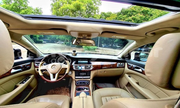 Buy Used Mercedes-Benz C–Class Black Car in Bogale in Ayeyarwady Buy Used Mercedes-Benz C–Class Black Car in Bogale in Ayeyarwady