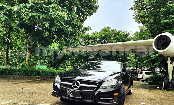 Buy Used Mercedes-Benz C–Class Black Car in Bogale in Ayeyarwady Buy Used Mercedes-Benz C–Class Black Car in Bogale in Ayeyarwady