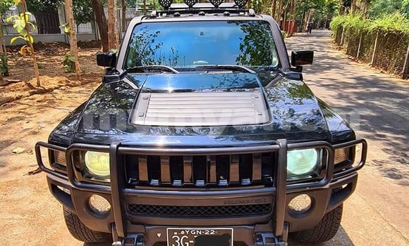 Buy Used Hummer H3 Black Car in Banmo in Kachin