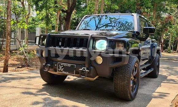 အသုံးပြုခံ့ Hummer H3 Black ကား Banmo Kachin အသုံးပြုခံ့ Hummer H3 Black ကား Banmo Kachin