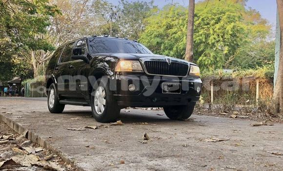 Buy Used Lincoln Continental Black Car in Bogale in Ayeyarwady Buy Used Lincoln Continental Black Car in Bogale in Ayeyarwady