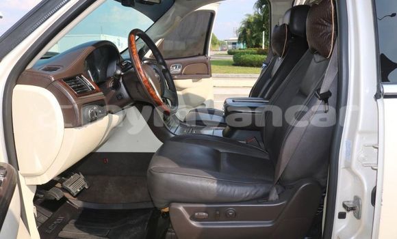 Buy Used Cadillac ATS-V White Car in Banmo in Kachin Buy Used Cadillac ATS-V White Car in Banmo in Kachin