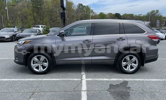 Buy Used Toyota Highlander Other Car in Akyab in Rakhine