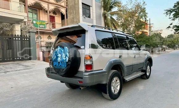 အသုံးပြုခံ့ Toyota Picnic Other ကား Keng Tung Shan အသုံးပြုခံ့ Toyota Picnic Other ကား Keng Tung Shan