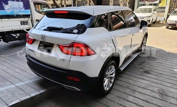 အသုံးပြုခံ့ BMW X5 White ကား Kyaikkami Mon အသုံးပြုခံ့ BMW X5 White ကား Kyaikkami Mon