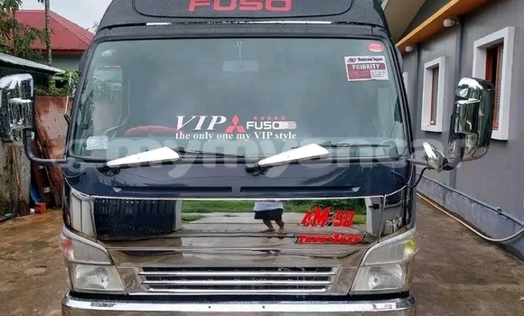 အသုံးပြုခံ့ Mitsubishi Delica D:3 Black ကား Kayan Yangon အသုံးပြုခံ့ Mitsubishi Delica D:3 Black ကား Kayan Yangon