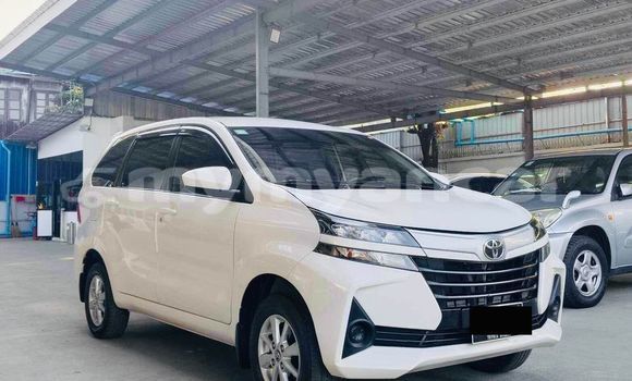 Buy Used Toyota Avanza White Car in Arakan in Rakhine Buy Used Toyota Avanza White Car in Arakan in Rakhine