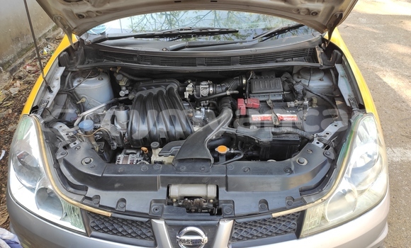 Buy Used Nissan Wingroad Silver Car in Yangon in Yangon Buy Used Nissan Wingroad Silver Car in Yangon in Yangon