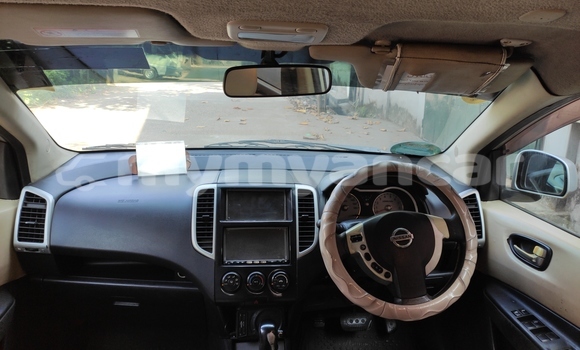 Buy Used Nissan Wingroad Silver Car in Yangon in Yangon Buy Used Nissan Wingroad Silver Car in Yangon in Yangon